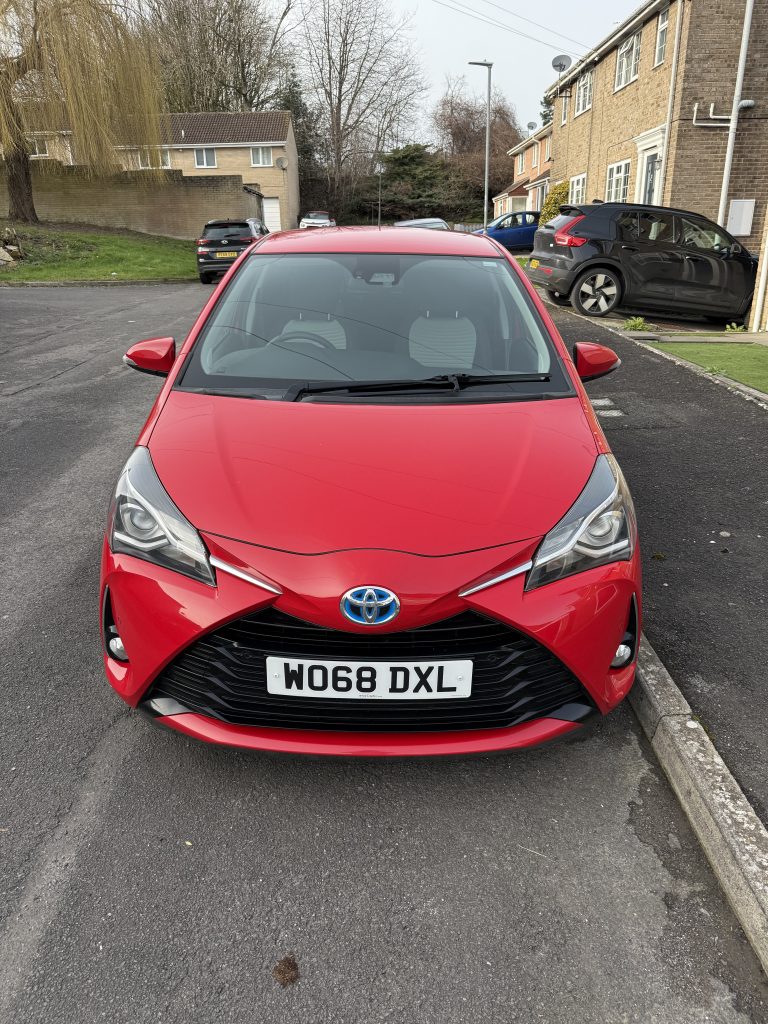 2018 Toyota Yaris 1.5 VVT-h Icon Tech 5dr Hybrid E-CVT Toyota Warranty Euro 6