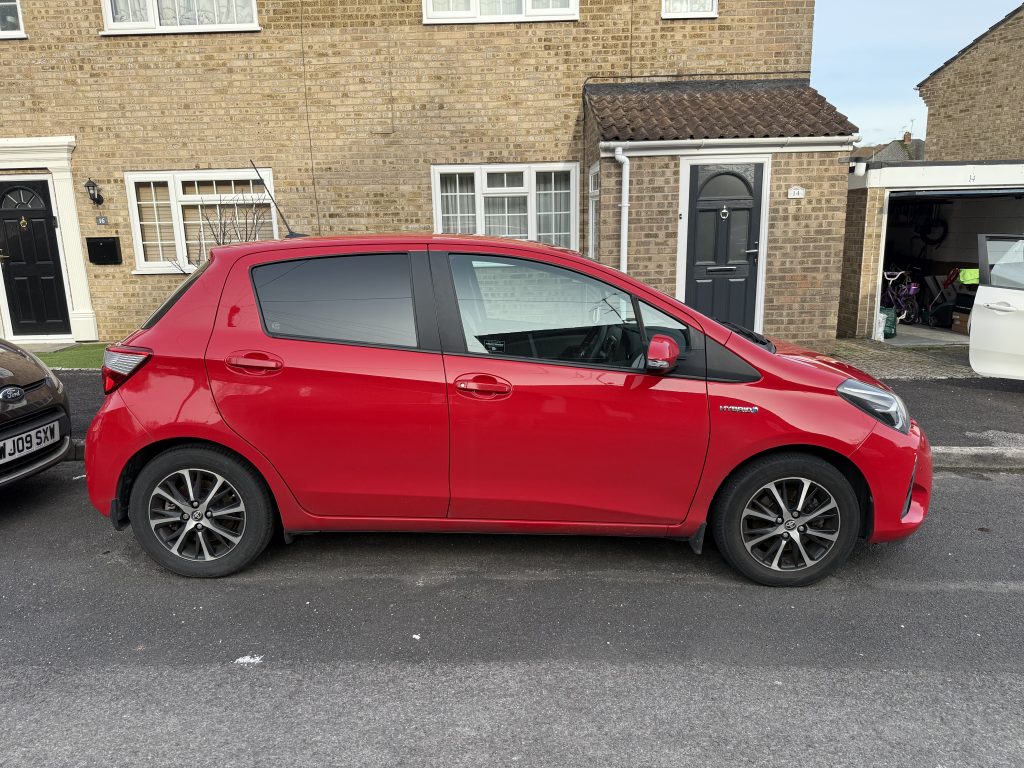 2018 Toyota Yaris 1.5 VVT-h Icon Tech 5dr Hybrid E-CVT Toyota Warranty Euro 6