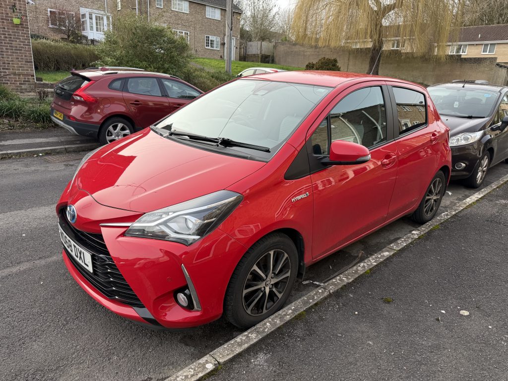 2018 Toyota Yaris 1.5 VVT-h Icon Tech 5dr Hybrid E-CVT Toyota Warranty Euro 6